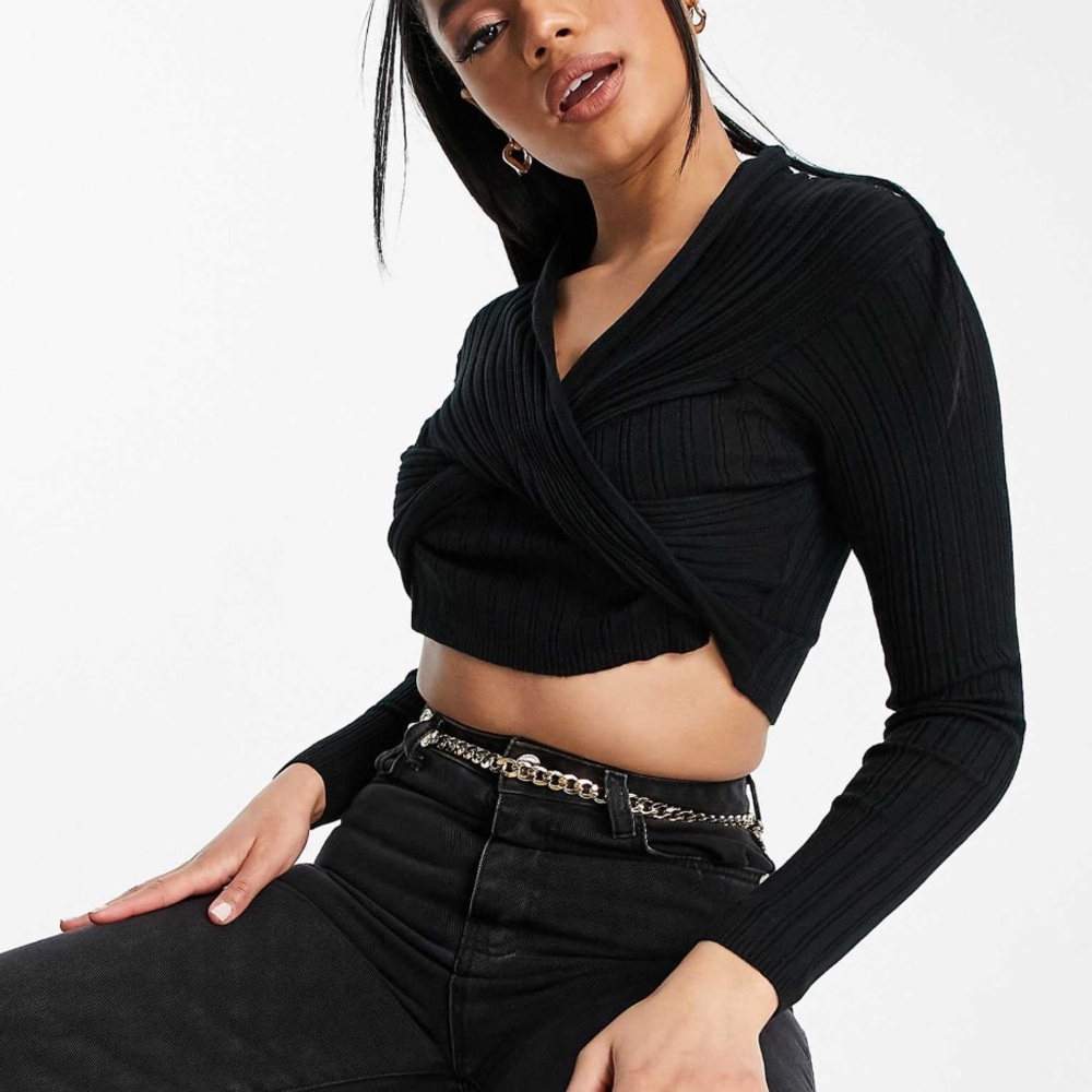 4th & Reckless knit crop-top in black